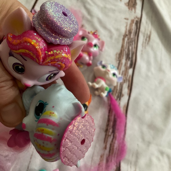 DISNEY PRINCESS PALACE PETS DISNEY WHISKER HAVEN L.O.L.SURPRISE FIGURES - Picture 3 of 11